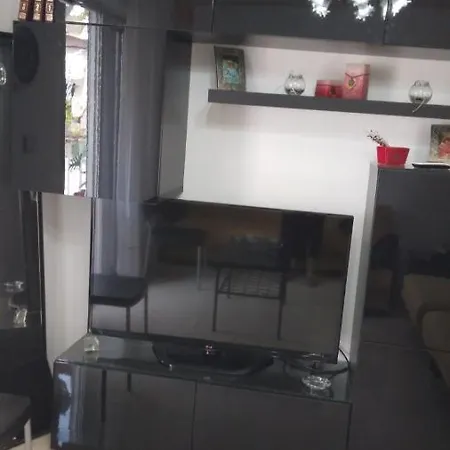 Appartement διαμέρισμα 20μ από τη θάλασσα Nea Kallikrateia
